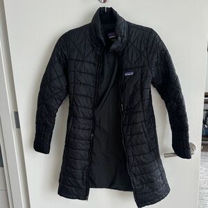 Patagonia Black Quilted Puffer Jacket